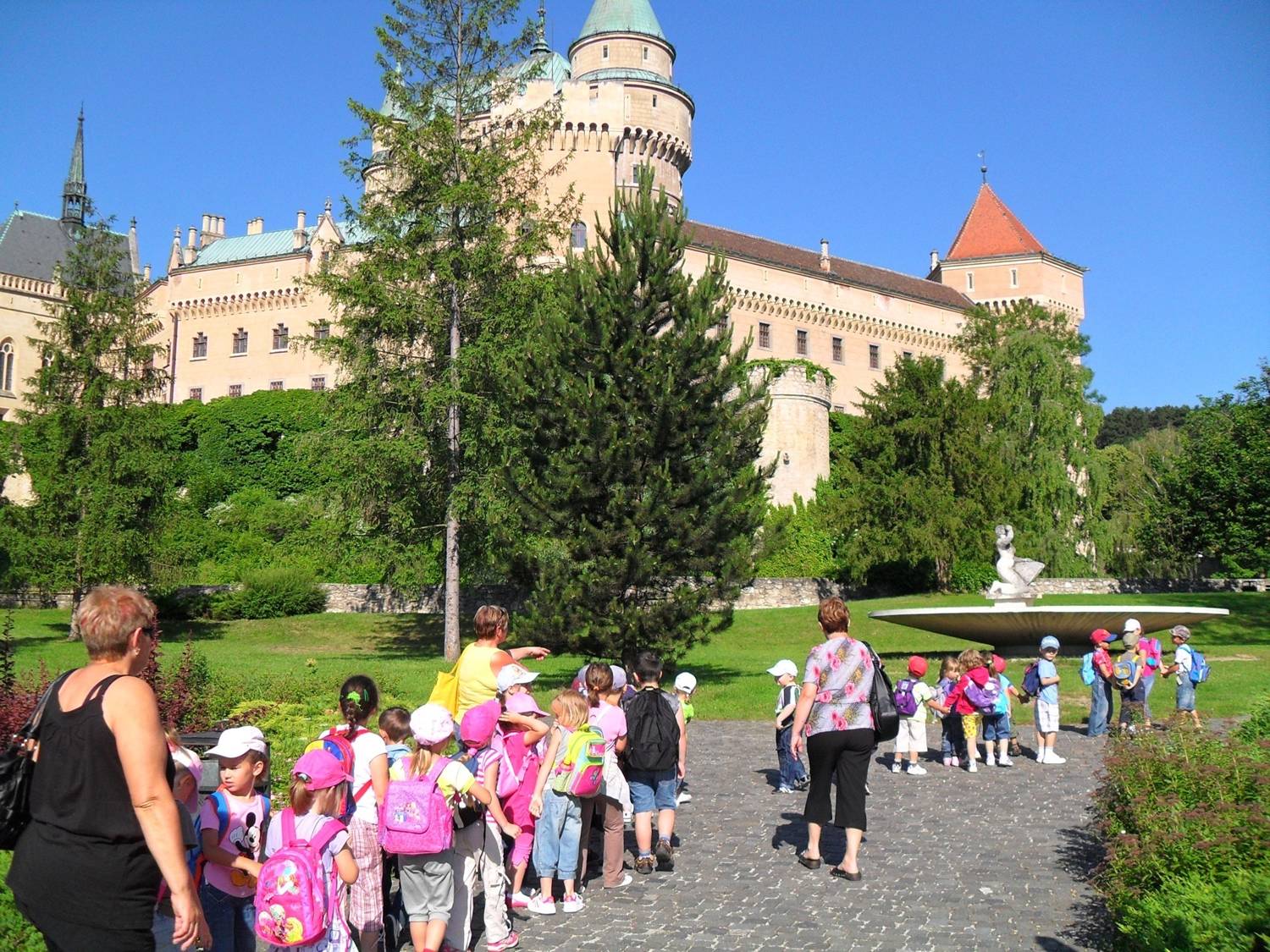Fotogaléria Deti z MŠ na zámku v Bojniciach 2010 (6) Deti z MŠ na zámku v Bojniciach 2010