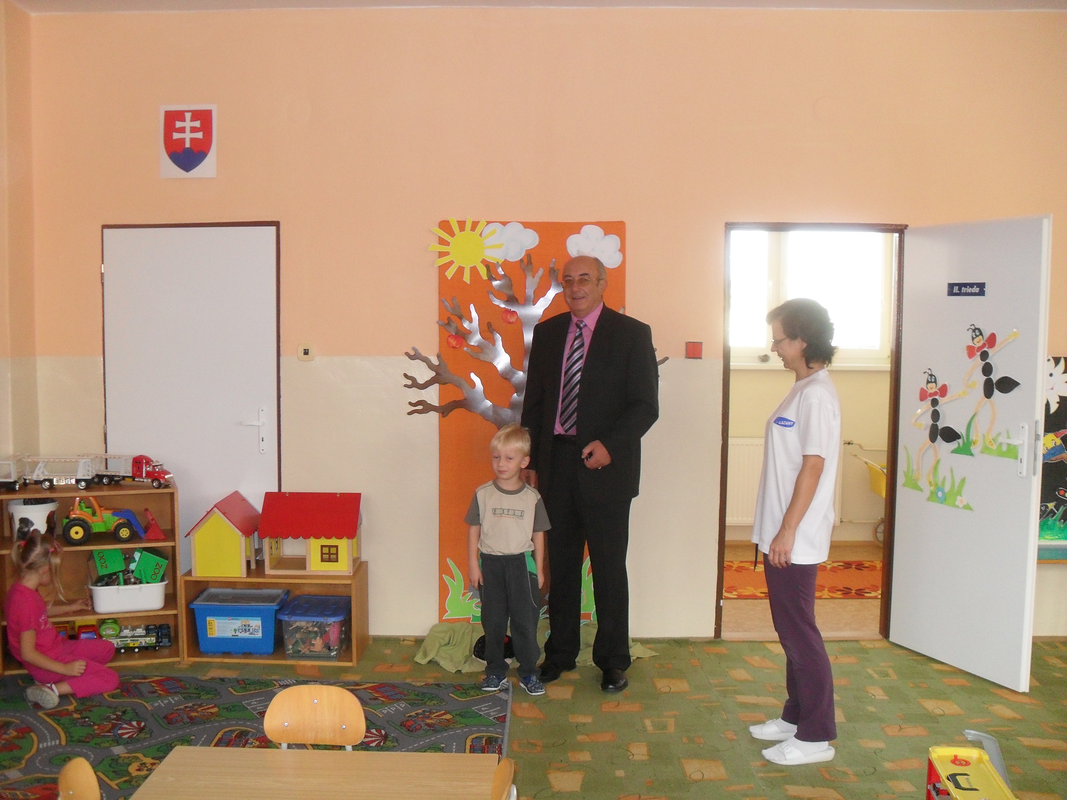 Fotogaléria Začiatok školského roku v našej materskej škôlke 2012 (10) Začiatok školského roku v našej materskej škôlke 2012