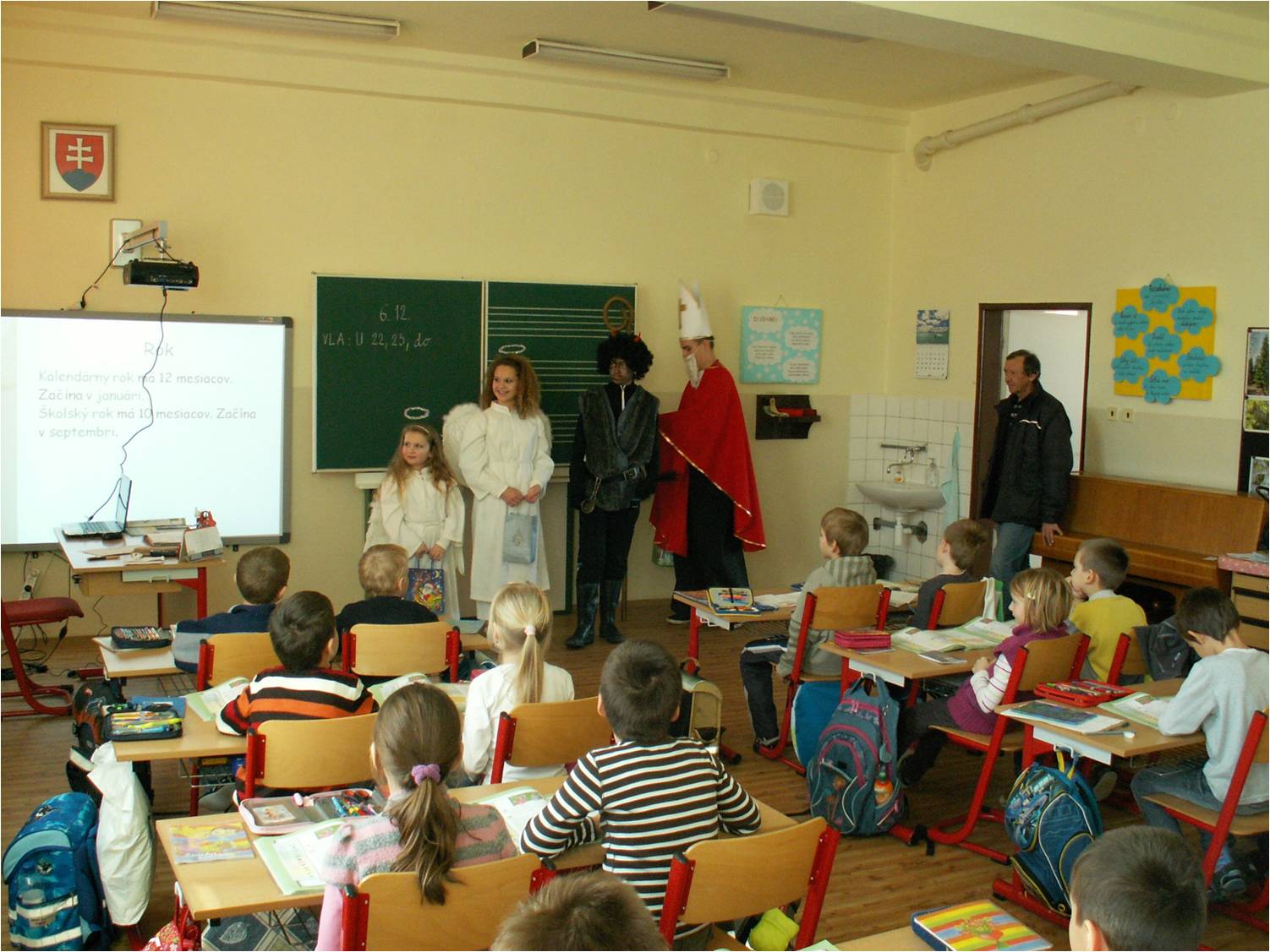 Fotogaléria Mikuláš v ZŠsMŠ - 2012 (5) Mikuláš v ZŠsMŠ - 2012