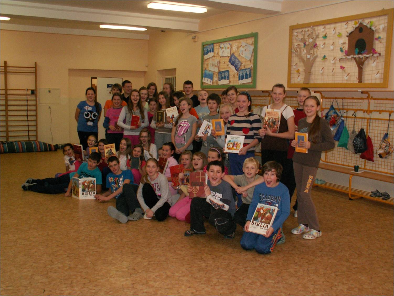 Fotogaléria ZŠsMŠ 2012 - Noc čítania Biblie (4) ZŠsMŠ 2012 - Noc čítania Biblie