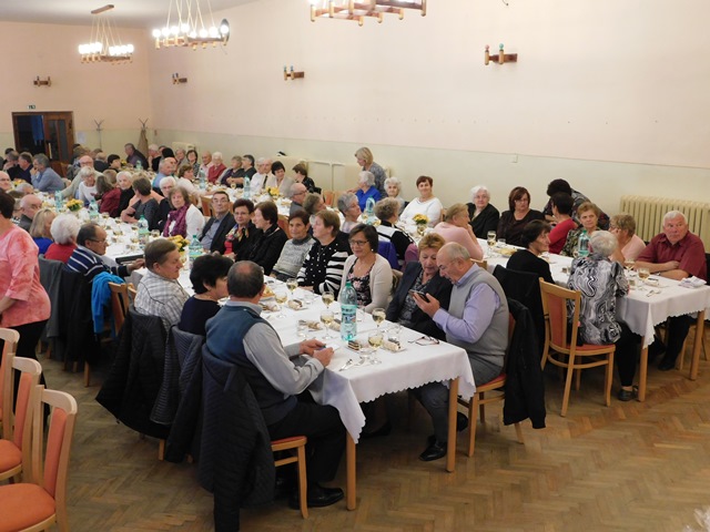 Fotogaléria Posedenie pre dôchodcov - 20.10.2018 (38) Posedenie pre dôchodcov - 20.10.2018